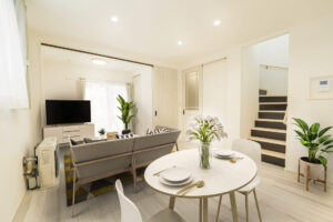 モダンと温もりが交差するLDK