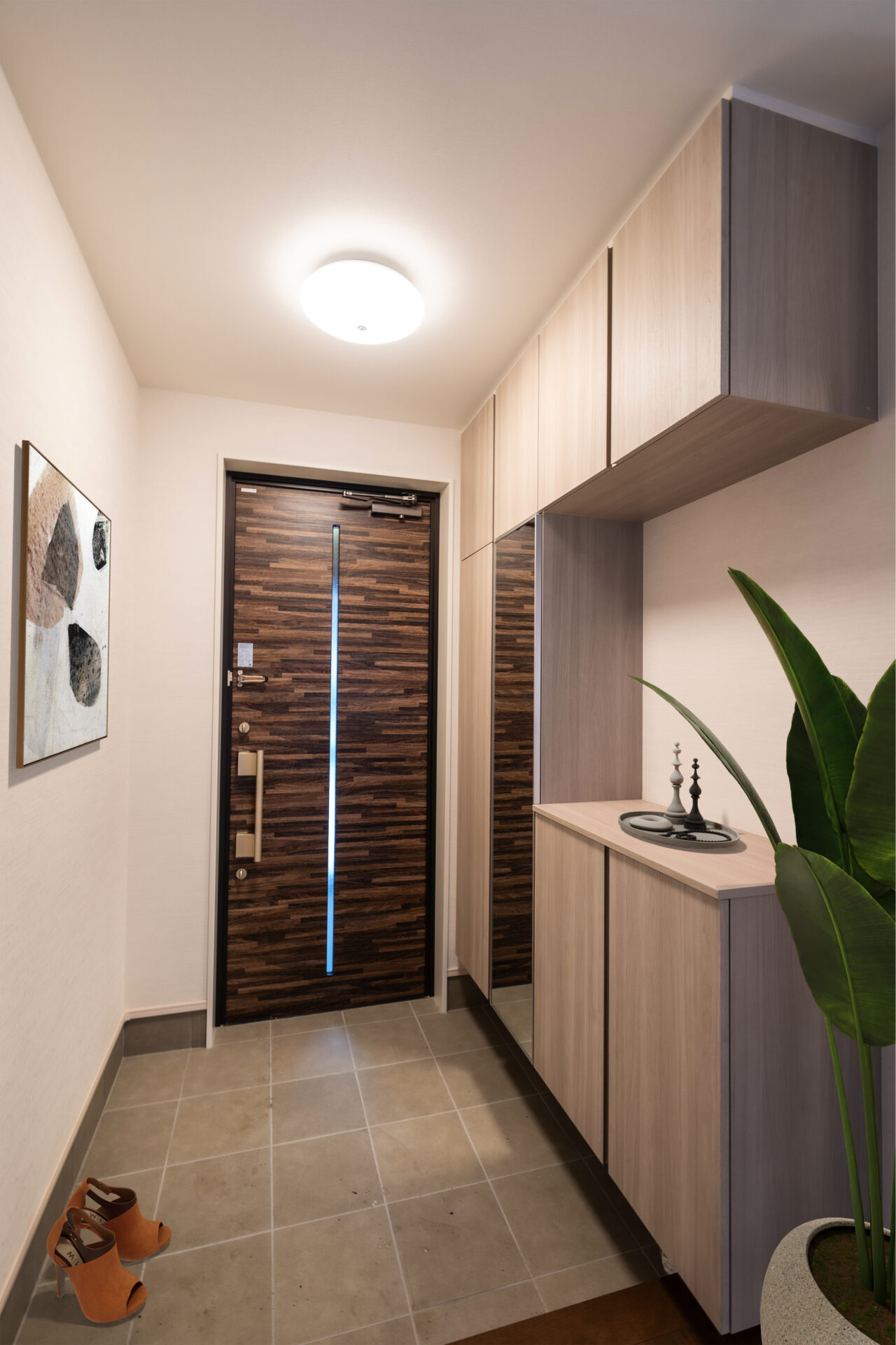 収納上手で便利な玄関空間